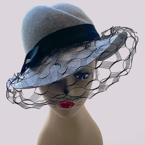 Doeskin 100% Wool Felt Hat with Sexy Off Center Crease Sheer Mesh Net Lace OS main image 2